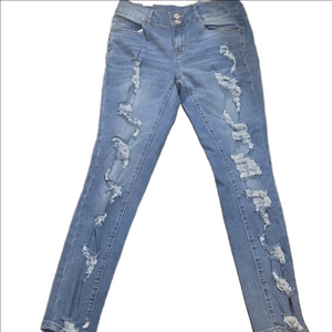Almost Famous Skinny Jeans Size 9